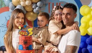 Agustina Gandolfo, Lautaro Martínez y sus hijos