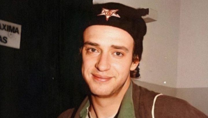 A 12 años de la muerte de Gustavo Cerati, su hermana Laura compartió una foto inédita: “Jugando a ser un superhéroe”