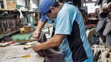 050926_trabajo_manual_fabrica_pyme_grassi_g