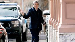 050926_luis_caputo_rosada_na_g