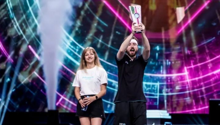 Quién es Franco Vitali, el becario del CONICET que se consagró campeón mundial de Just Dance: qué es y cuánto ganó