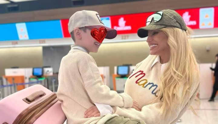 Vicky Xipolitakis emocionó al compartir un sueño que cumplió con su hijo Salvador: "Lo conseguimos"