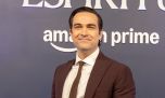 Nació en México, trabajó en el cine de Argentina y hoy protagoniza dos éxitos mundiales en Netflix y Prime video: La vida de Alfonso Herrera