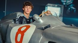 Kimi Antonelli en el Mercedes de Juan Manuel Fangio