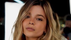 Muna Pauls, la hija de Agustina Cherri, mostró cómo elevar un look minimalista con accesorios protagonistas