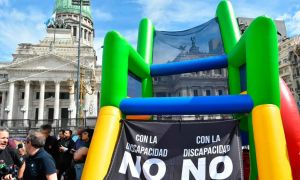 Marcha deudores de billeteras virtuales y discapacidad