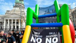 Marcha deudores de billeteras virtuales y discapacidad