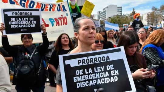 Marcha deudores de billeteras virtuales y discapacidad