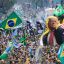 Fotogaleria Se observa un globo gigante que representa al presidente de Estados Unidos, Donald Trump, sosteniendo al presidente de Brasil, Luiz Inácio Lula da Silva, mientras partidarios de Flavio Bolsonaro