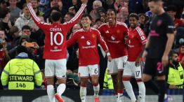 Licha Martínez con Manchester United en Champions League