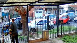 Balazos y pánico en El Palomar: hieren a un policía retirado que había llevado a su hija a la escuela