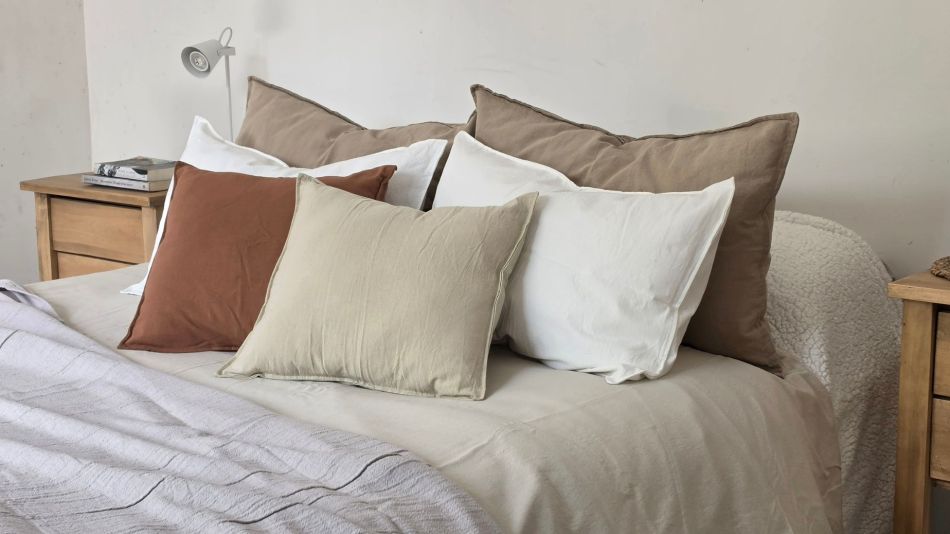 Almendro Home