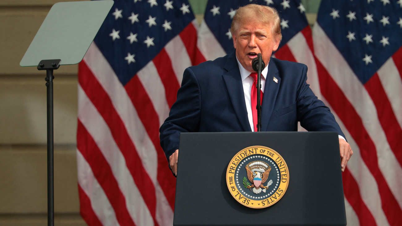 El presidente de EE. UU., Trump, y líderes militares asisten a la conmemoración del 11-S en el Pentágono 11092026