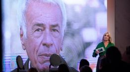 11-9-2026-De la Sota homenaje 