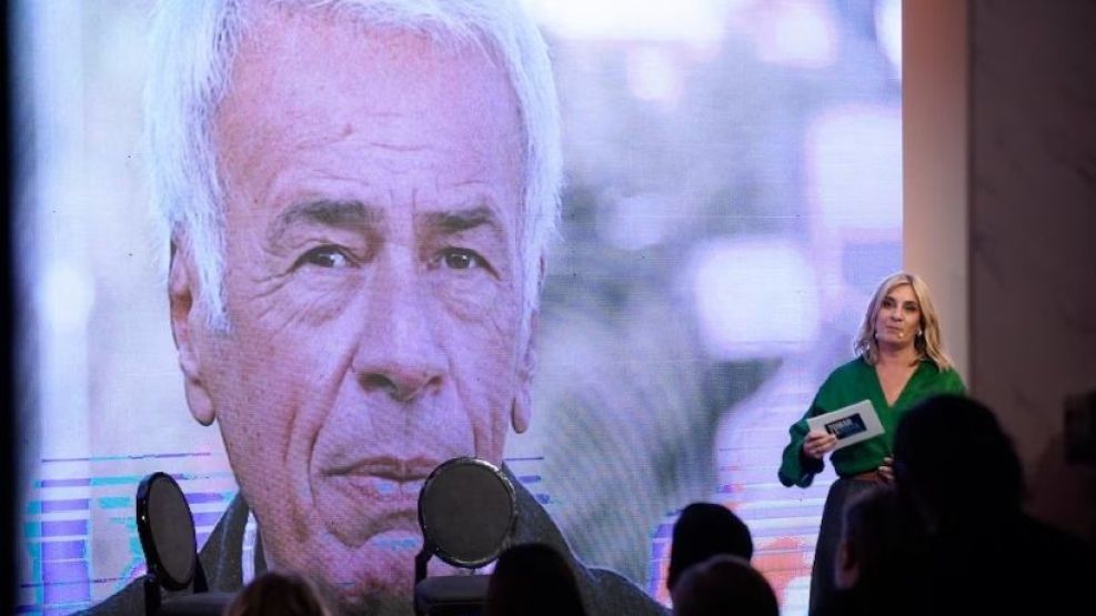 11-9-2026-De la Sota homenaje 