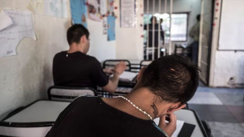 Jóvenes detenidos