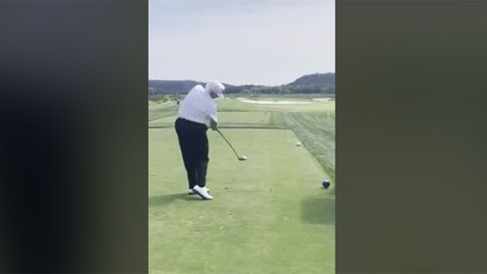 Después de hablar de Malvinas, Trump pasó a temas distendidos: golf y arquitectura...