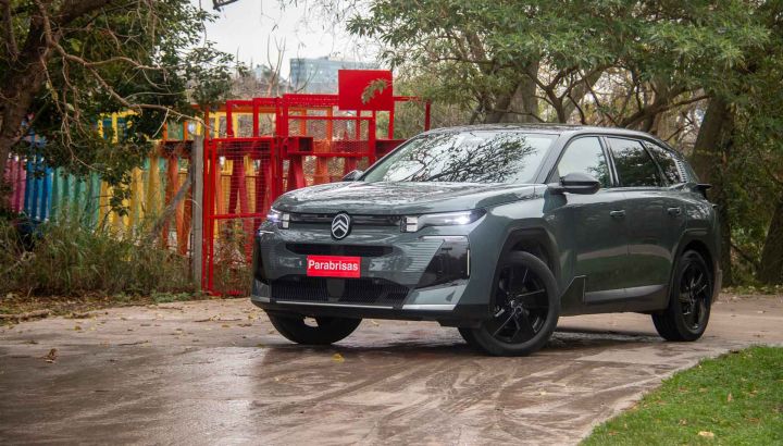 Lo mejor y lo peor del SUV que llega desde Francia: probamos el nuevo Citroën C5 Aircross