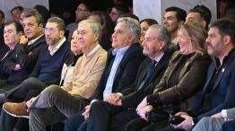 130926_peronismo_massa_schiaretti_llaryora_bianco_x_g