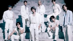 Stray Kids