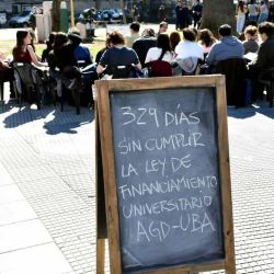 Clases públicas en Plaza de Mayo de todas las universidades Marcha UBA | Foto:Pablo Cuarterolo