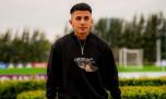 Entramos a la cocina de Thiago Almada: ultramoderna, luminosa y con una gran isla de mármol