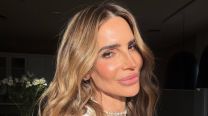 María Vázquez deslumbró con su look total white que combina lujo silencioso y Pijama Core