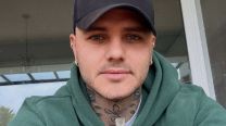 Mauro Icardi sorprendió con un look campestre durante su estadía en la casa de la China Suárez: chaleco terracota, pantalón cargo y borcegos