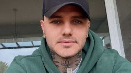 Mauro Icardi sorprendió con un look campestre durante su estadía en la casa de la China Suárez: chaleco terracota, pantalón cargo y borcegos