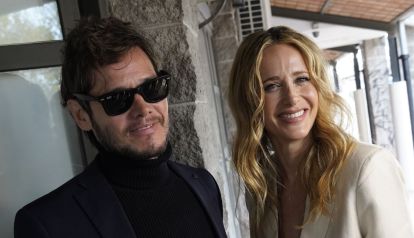 Las mejores fotos del íntimo casamiento de Julieta Prandi y Emanuel Ortega