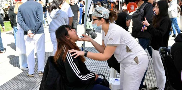 Clases públicas en Plaza de Mayo de todas las universidades Marcha UBA