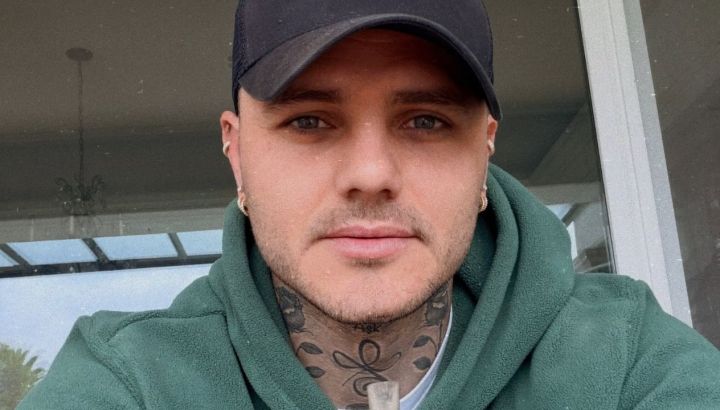 Mauro Icardi sorprendió con un look campestre durante su estadía en la casa de la China Suárez: chaleco terracota, pantalón cargo y borcegos
