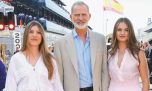 Sin Letizia, el rey Felipe VI y sus hijas, Leonor y Sofía, disfrutaron de un domingo de estreno en Madrid