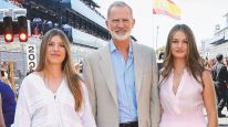 el rey Felipe, la princesa Leonor y la infanta Sofía