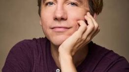 Dennis Smith, director, dramaturgo y actor.