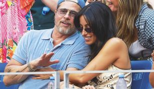 Brad Pitt e Inés de Ramón en el US OPEN