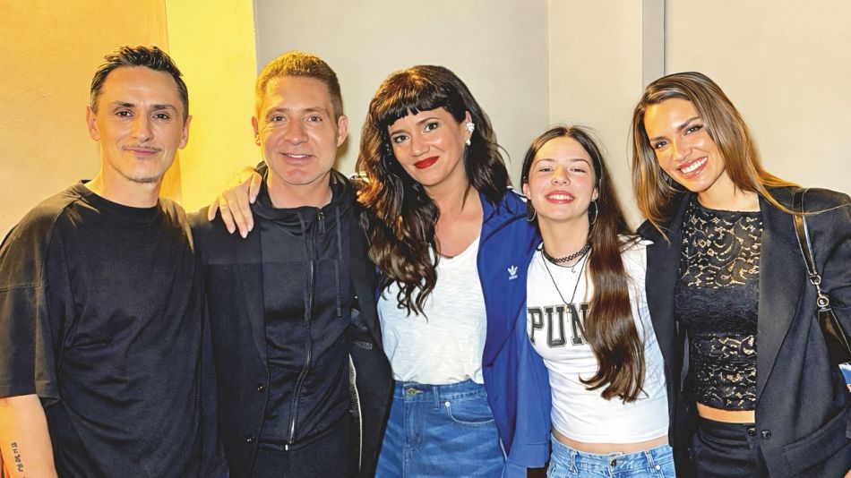 Adrián Suar aplaudió a Griselda Siciliani junto a Margarita y Rocío Robles