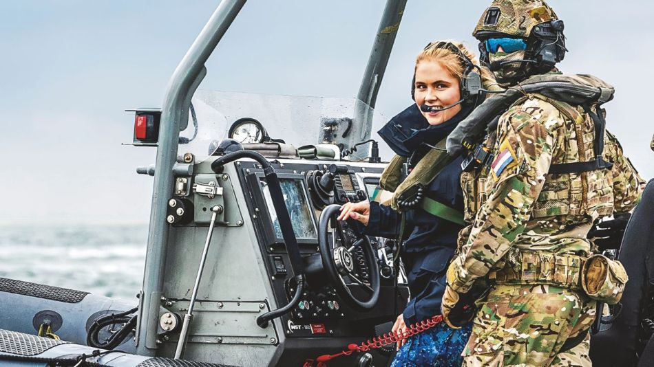Amalia amplía su entrenamiento militar
