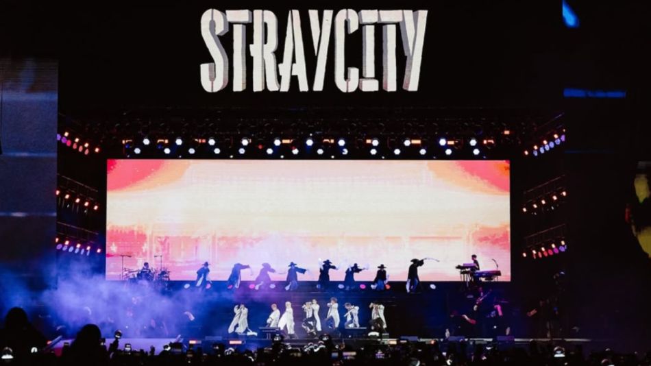 Stray Kids