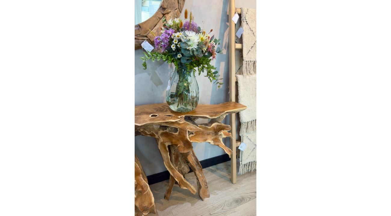 De la Cruz: Muebles con alma e identidad