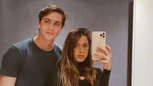 Tini Stoessel y Fran Stoessel