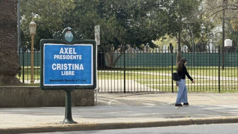 Cartel Axel presidente - Cristina libre
