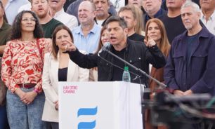 Kicillof en Villa Domínico.