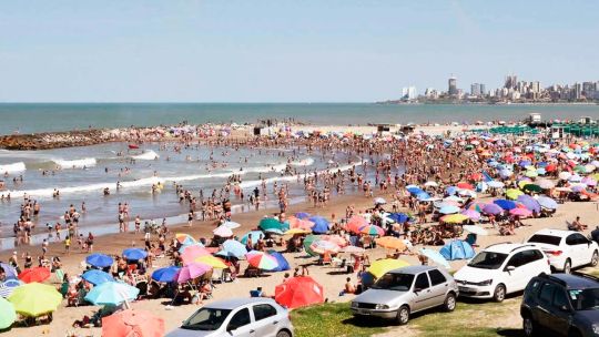 190926_turismo_playa_cedoc_g
