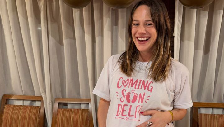 Nació Delfina, la hija de Mica Lapegüe y Tomás Bartolomé: la primera foto de la bebé