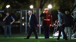 Trump regresó el sábado por la noche a la Casa Blanca