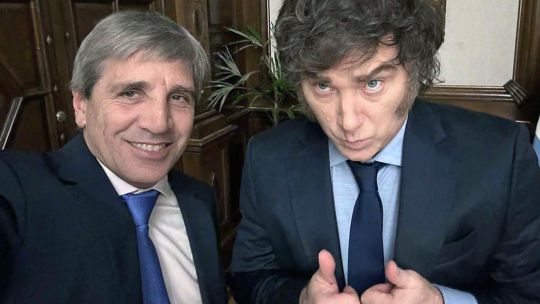 200926_luis_toto_caputo_milei_cedoc_g