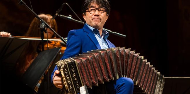 Ryota Komatsu, japonés y maestro del bandoneón, enamorado del tango.