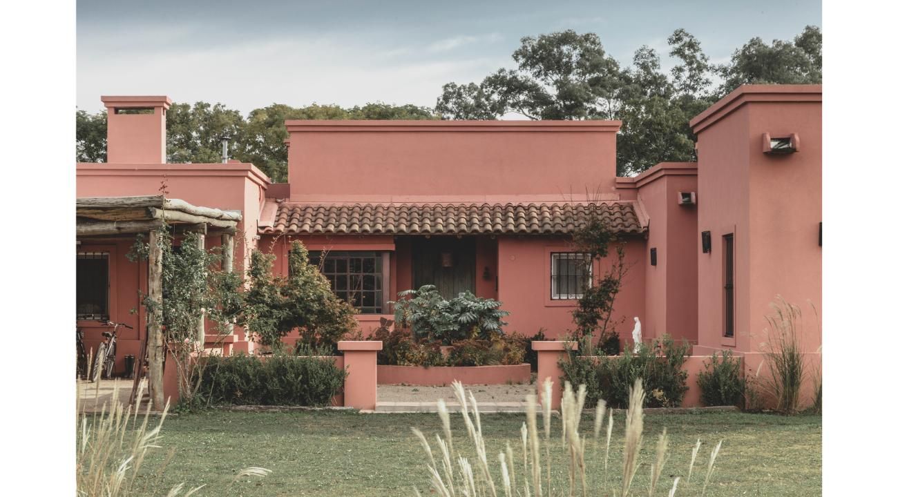 Patios, galerías y una forma de habitar el campo