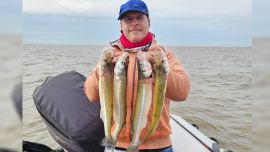 El tamaño de los ejemplares volvió a demostrar que el Río de la Plata conserva una interesante población de pejerreyes de calidad. Varias piezas superaron los 40 cm, mientras que el ejemplar de 970 g, se convirtió en el gran protagonista de la jornada.